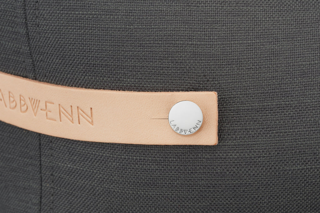 Stokke Katzenbett von LABBVENN in Grau – waschbares Katzenbett mit Schaummatratze, Größen S, M, L