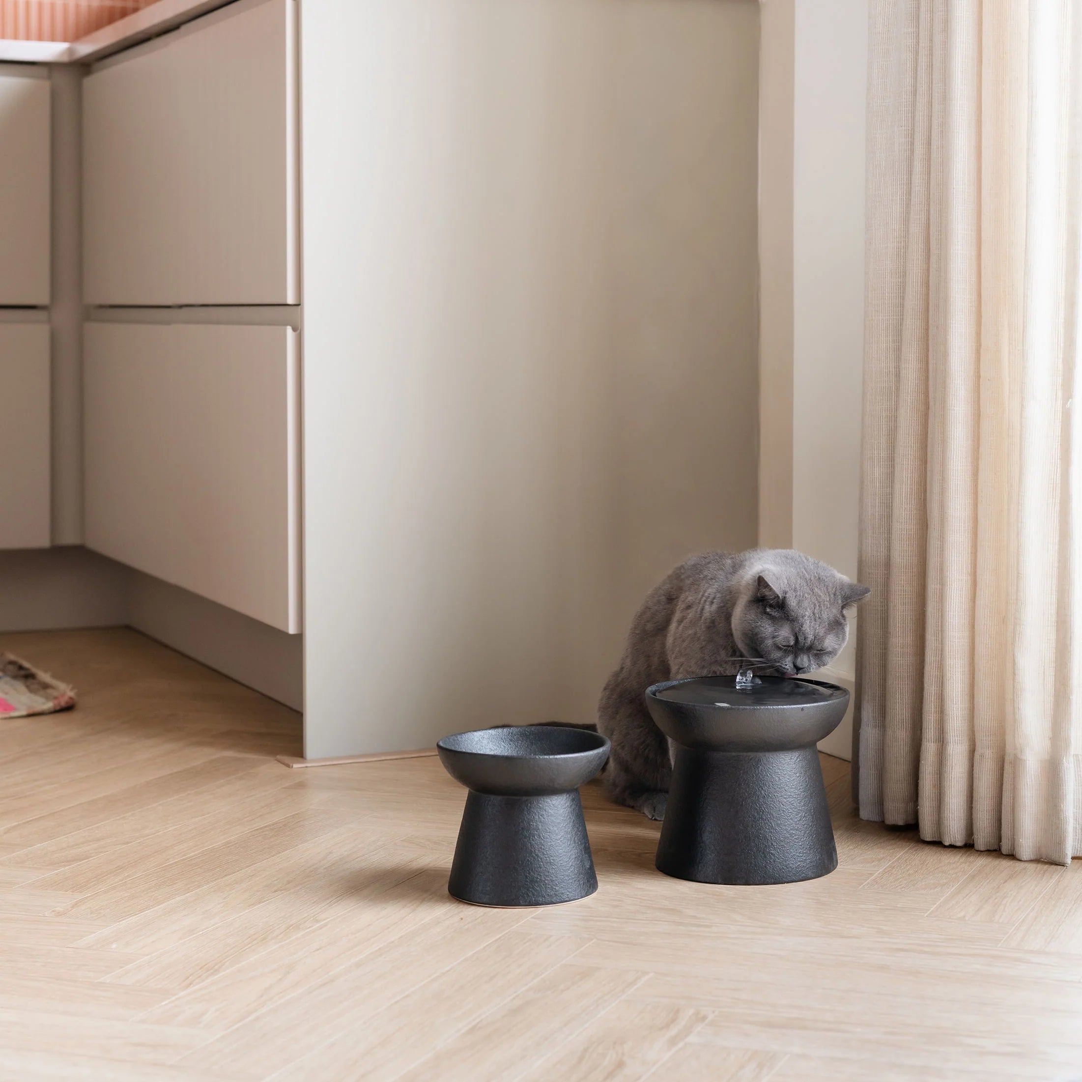 WABI SABI Keramik-Trinkbrunnen – District 70